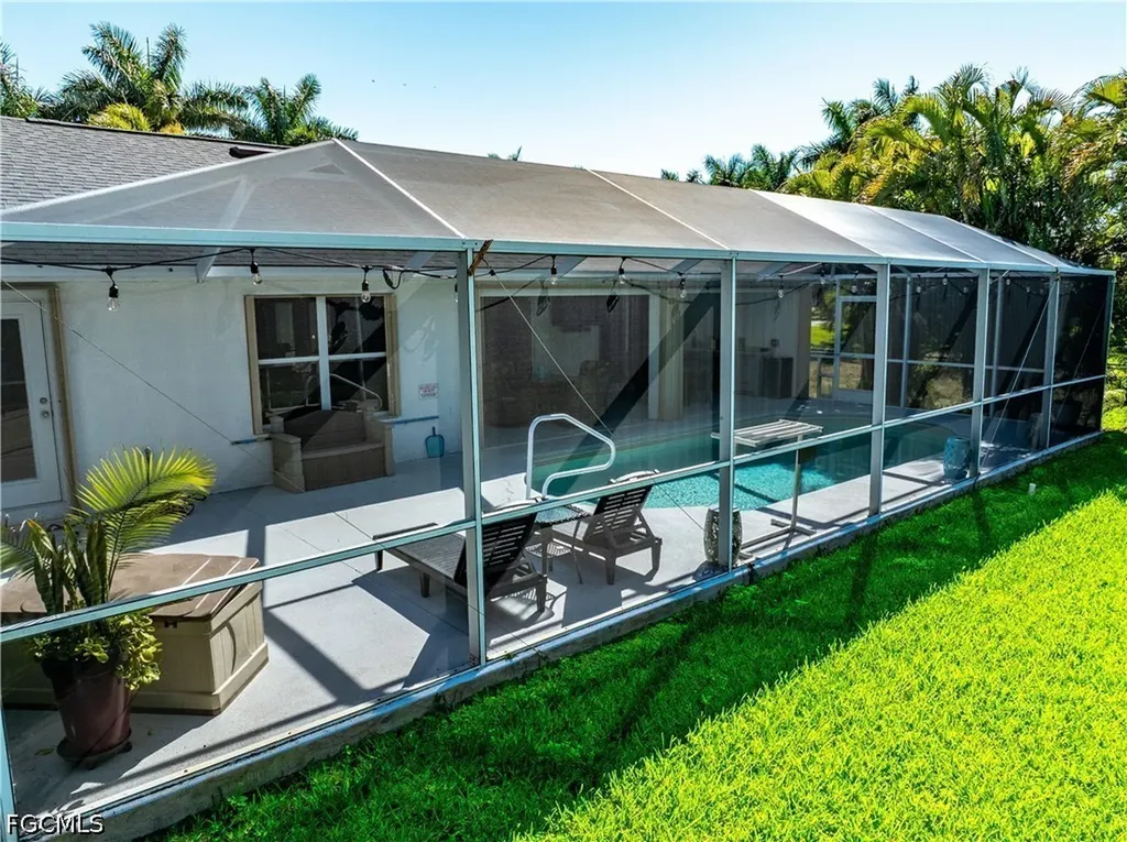 1623 SW 43rd Lane Cape Coral FL 33914