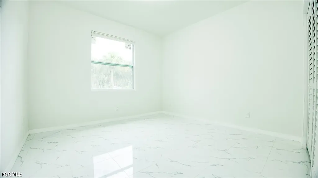 2524 Lakeview Drive Lehigh Acres FL 33936
