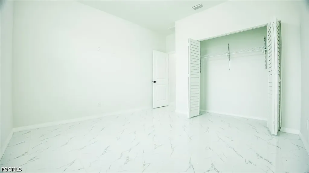 2524 Lakeview Drive Lehigh Acres FL 33936