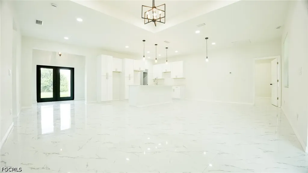 2524 Lakeview Drive Lehigh Acres FL 33936