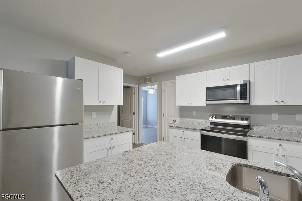 9113 Aegean Circle Lehigh Acres FL 33936