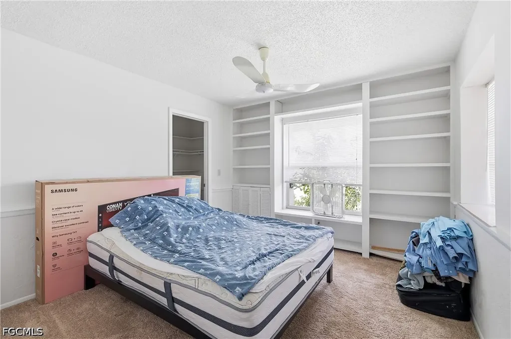 3812 SE 10th Avenue Cape Coral FL 33904