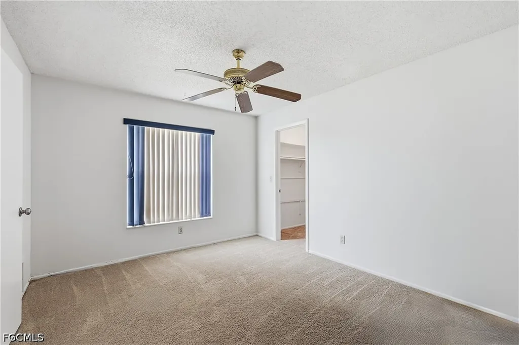 3812 SE 10th Avenue Cape Coral FL 33904