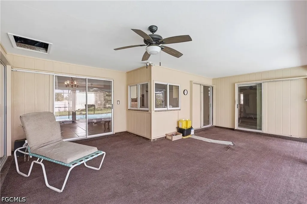 3812 SE 10th Avenue Cape Coral FL 33904