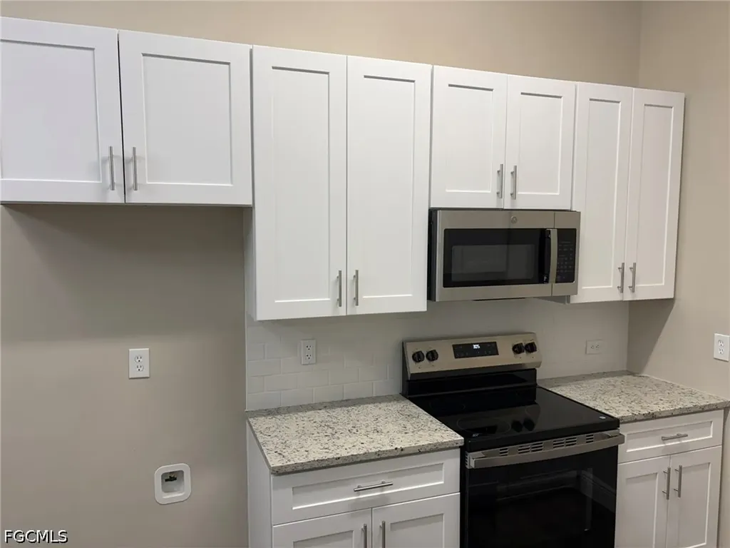 1425 SW 51st Lane Cape Coral FL 33914