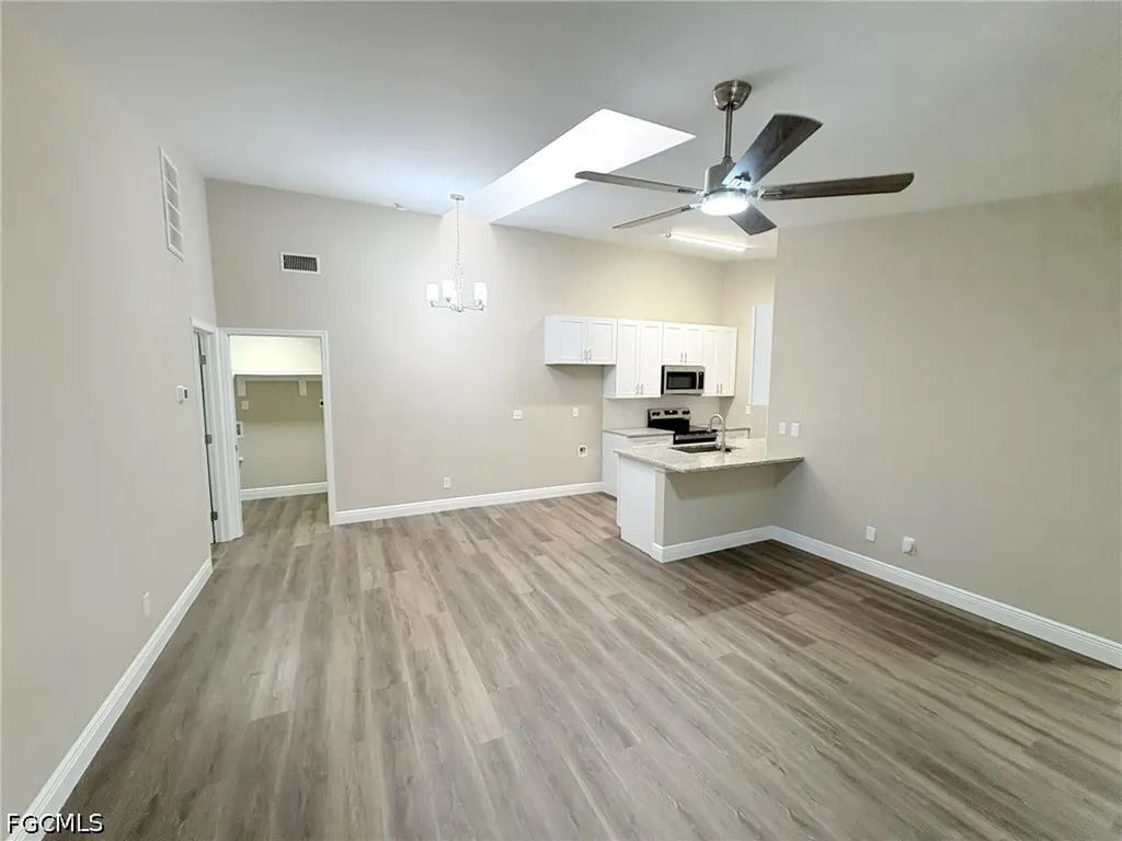 1425 SW 51st Lane Cape Coral FL 33914