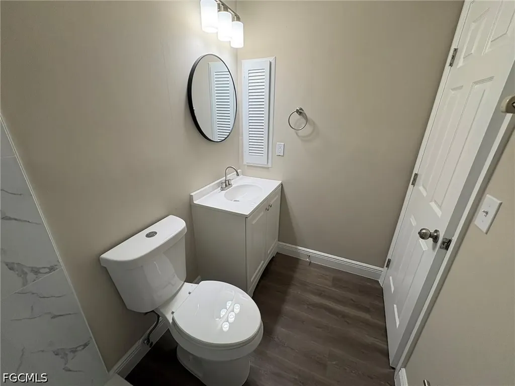 1425 SW 51st Lane Cape Coral FL 33914