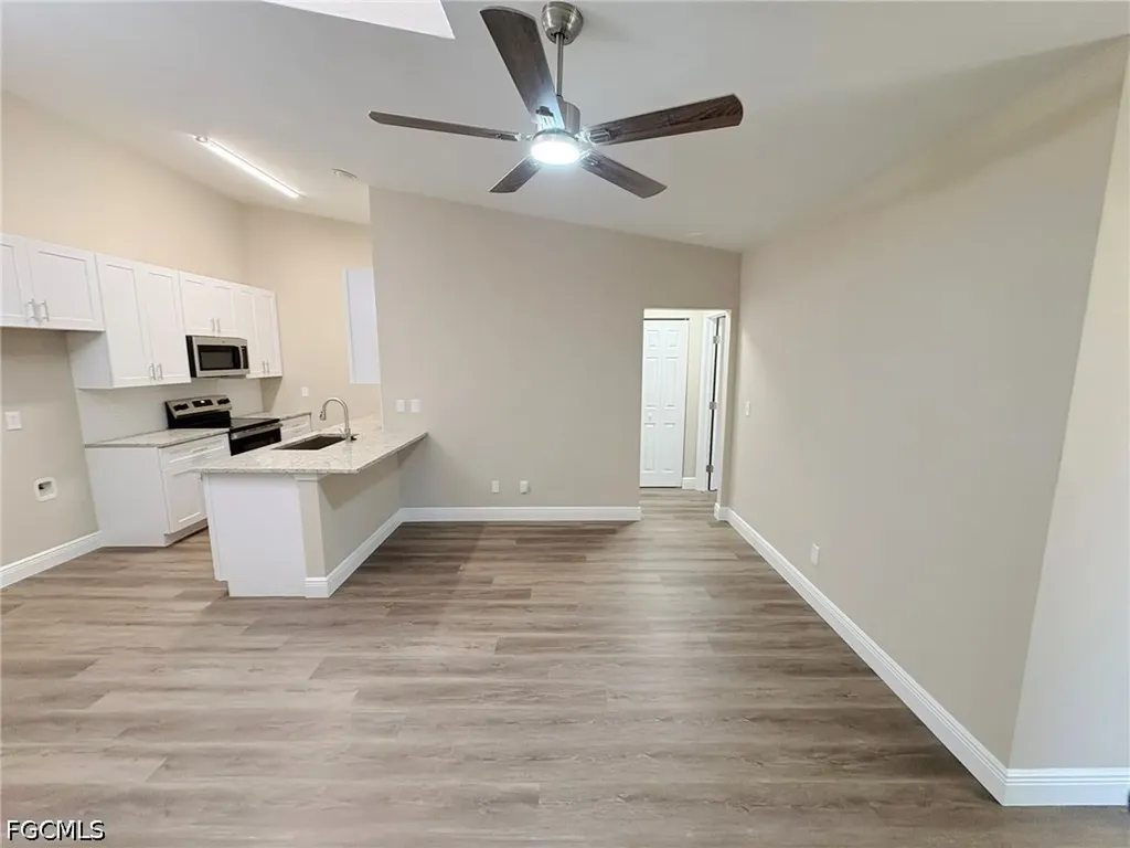 1425 SW 51st Lane Cape Coral FL 33914