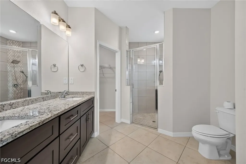 2714 NW 1st Place Cape Coral FL 33993