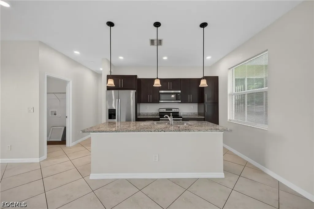 2714 NW 1st Place Cape Coral FL 33993