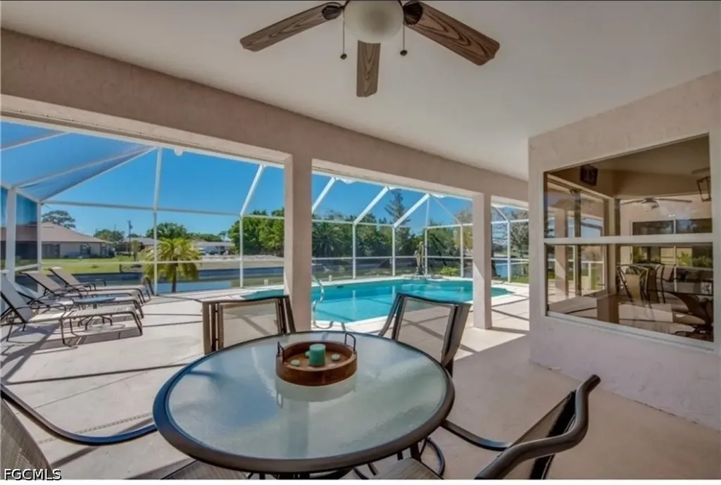 318 SW 28 Street Cape Coral FL 33914