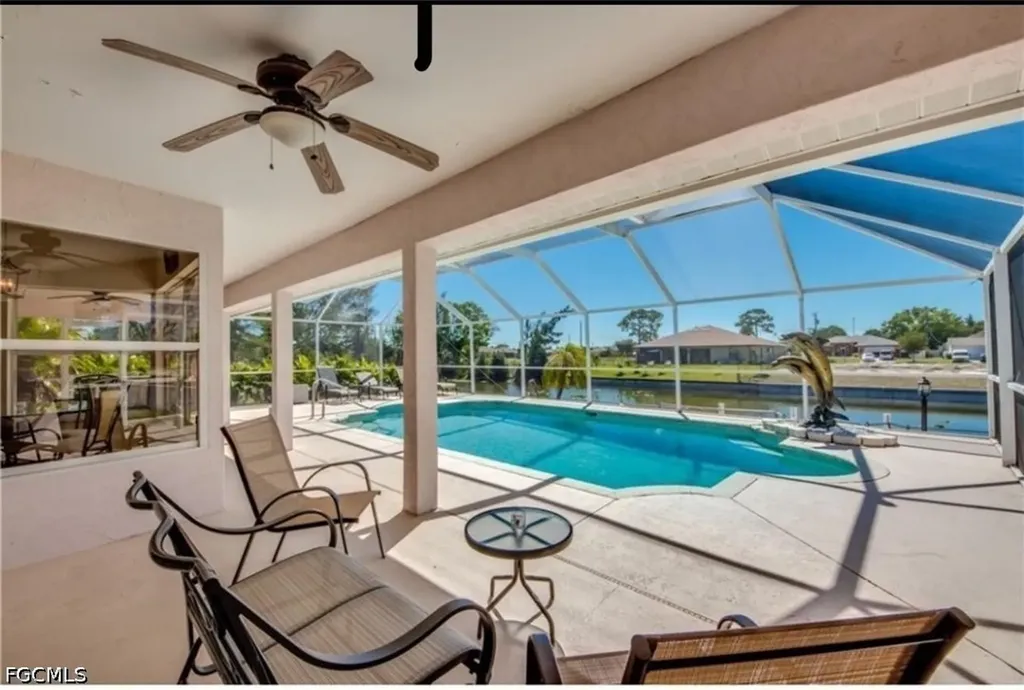 318 SW 28 Street Cape Coral FL 33914