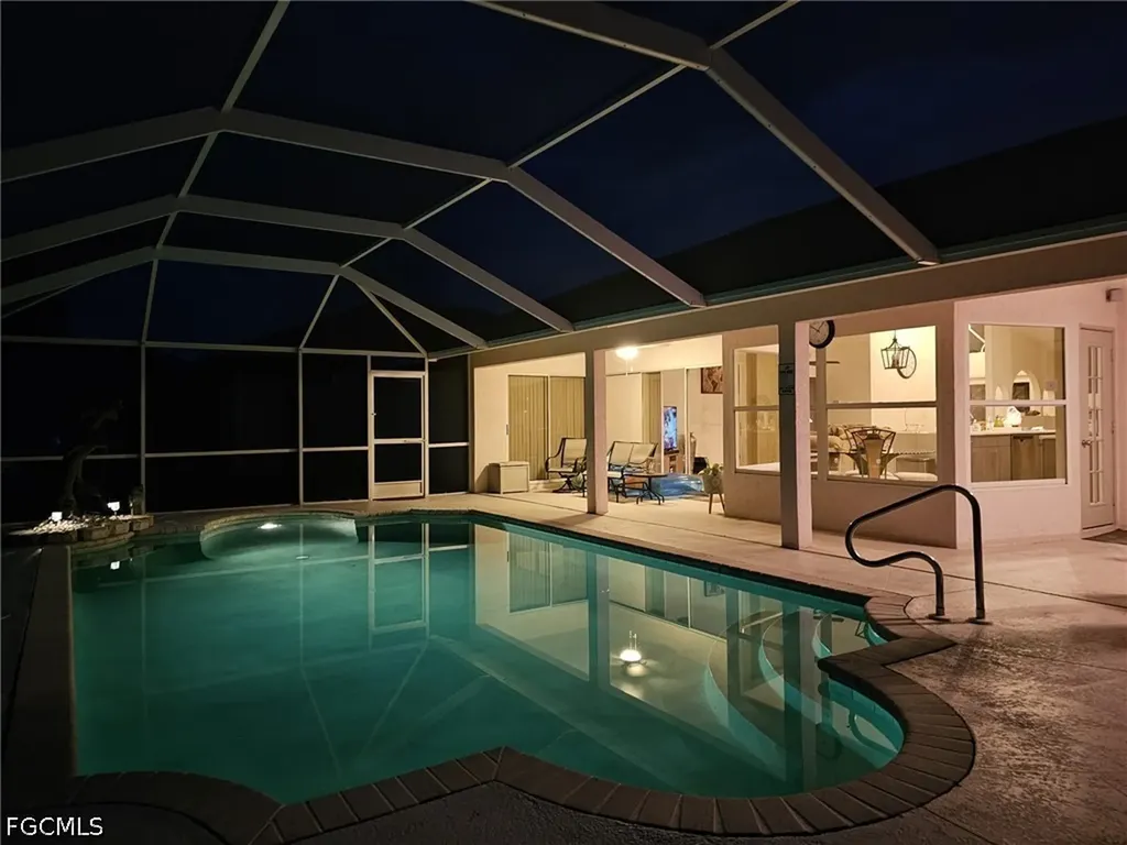 318 SW 28 Street Cape Coral FL 33914