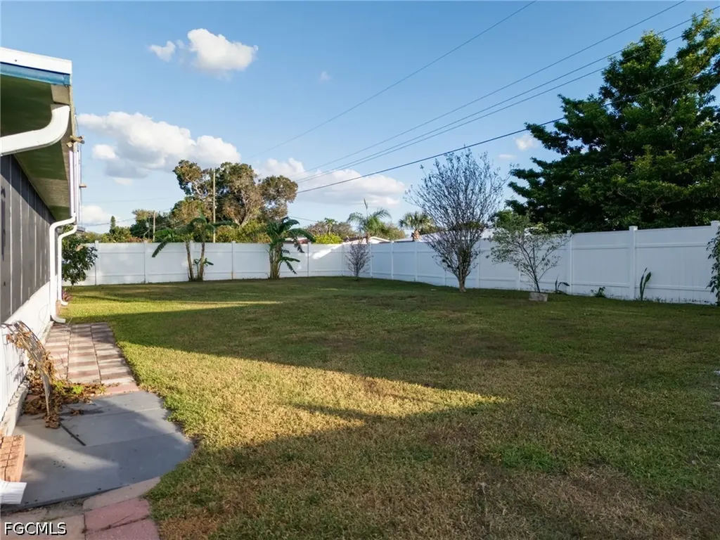 1416 Irondale Street E Lehigh Acres FL 33936