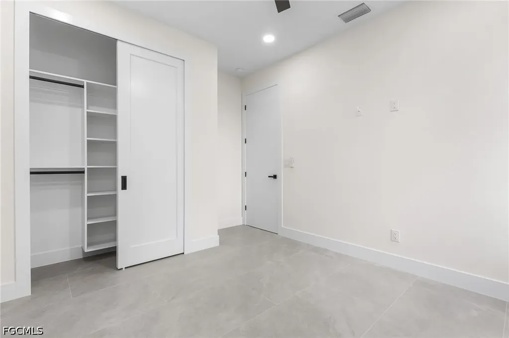 1837 NE 2nd Street Cape Coral FL 33909