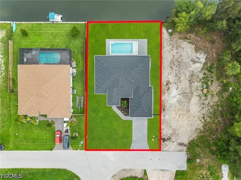 1837 NE 2nd Street Cape Coral FL 33909