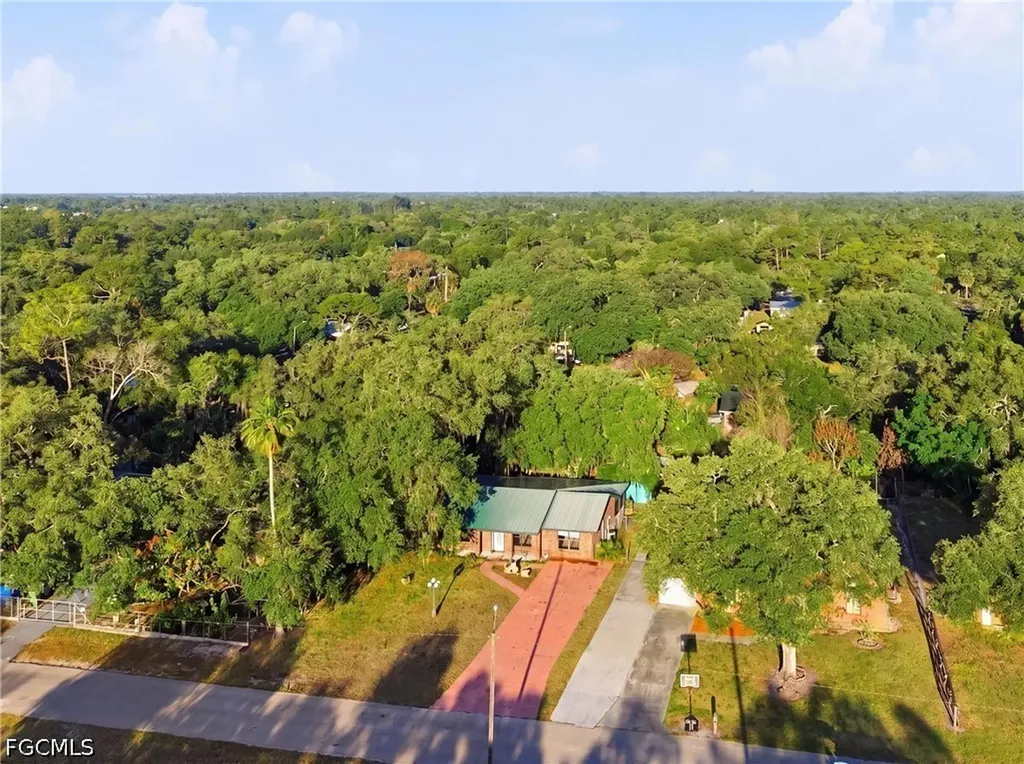 420 Grant Street Labelle FL 33935