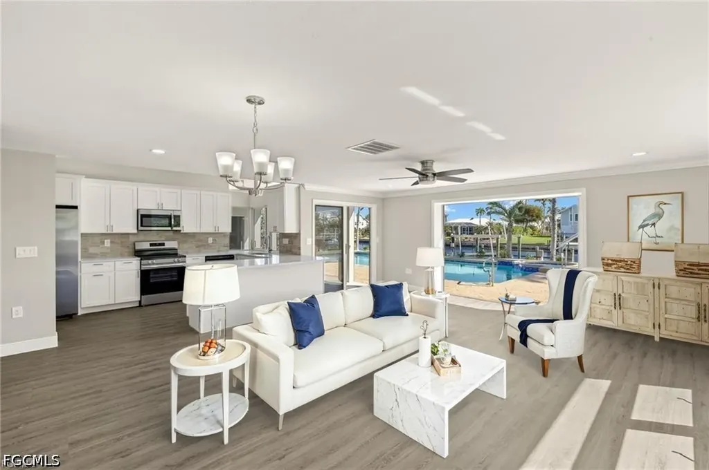 780 Beach Road Sanibel FL 33957
