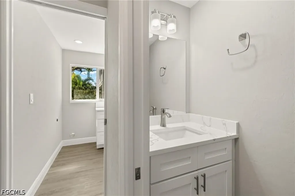780 Beach Road Sanibel FL 33957
