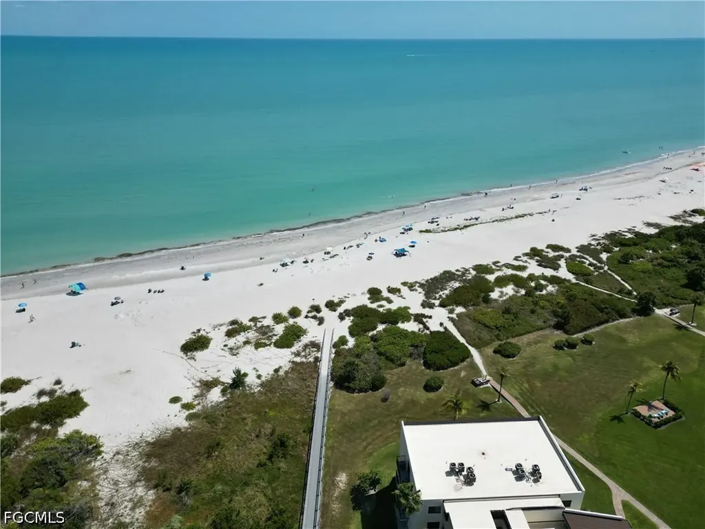 780 Beach Road Sanibel FL 33957