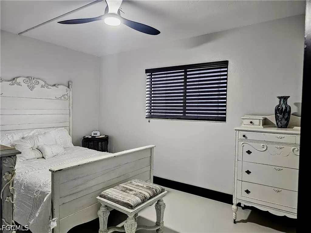 3300 N Key Drive North Fort Myers FL 33903