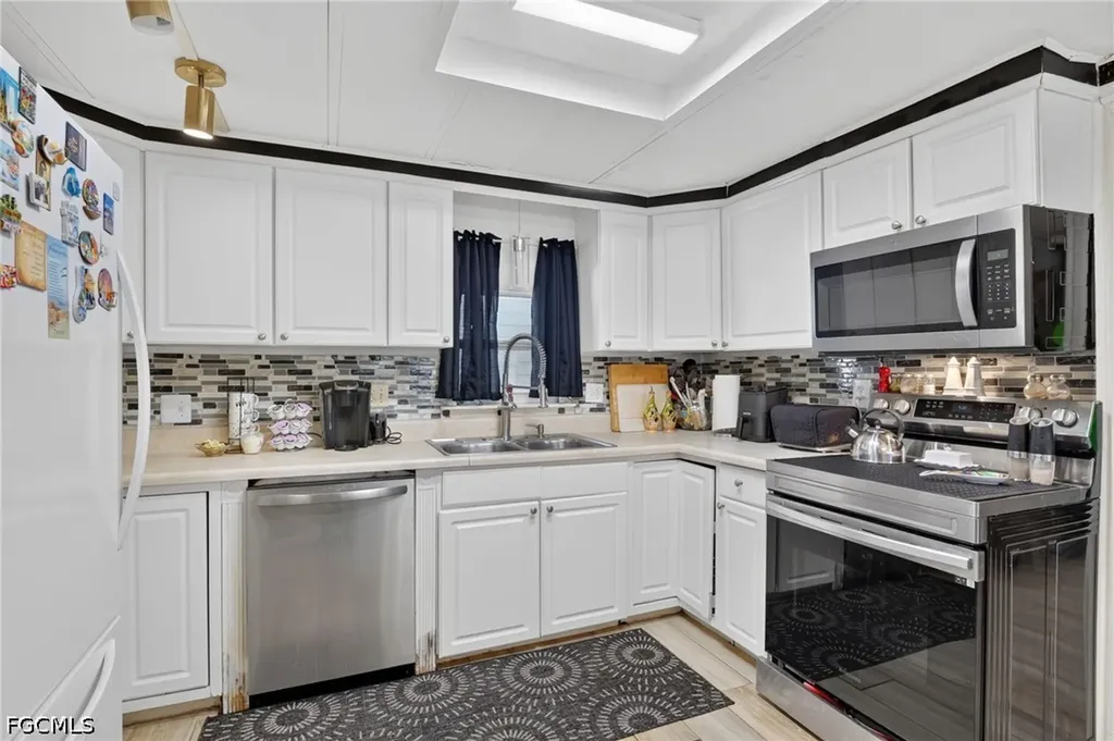 14633 Paul Revere Loop North Fort Myers FL 33917