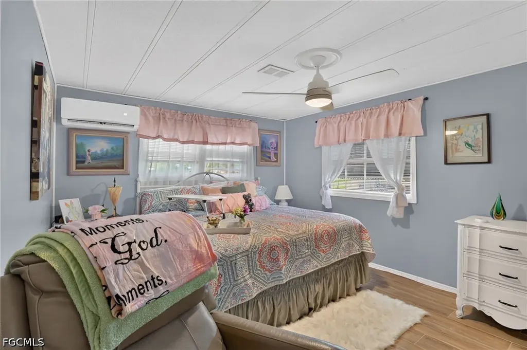 14633 Paul Revere Loop North Fort Myers FL 33917