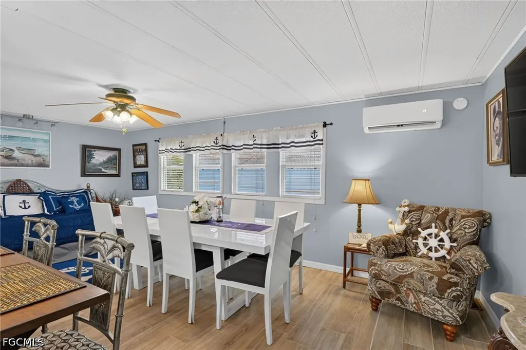 14633 Paul Revere Loop North Fort Myers FL 33917