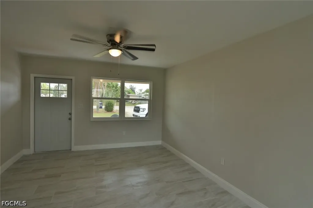 11 California Road Lehigh Acres FL 33936