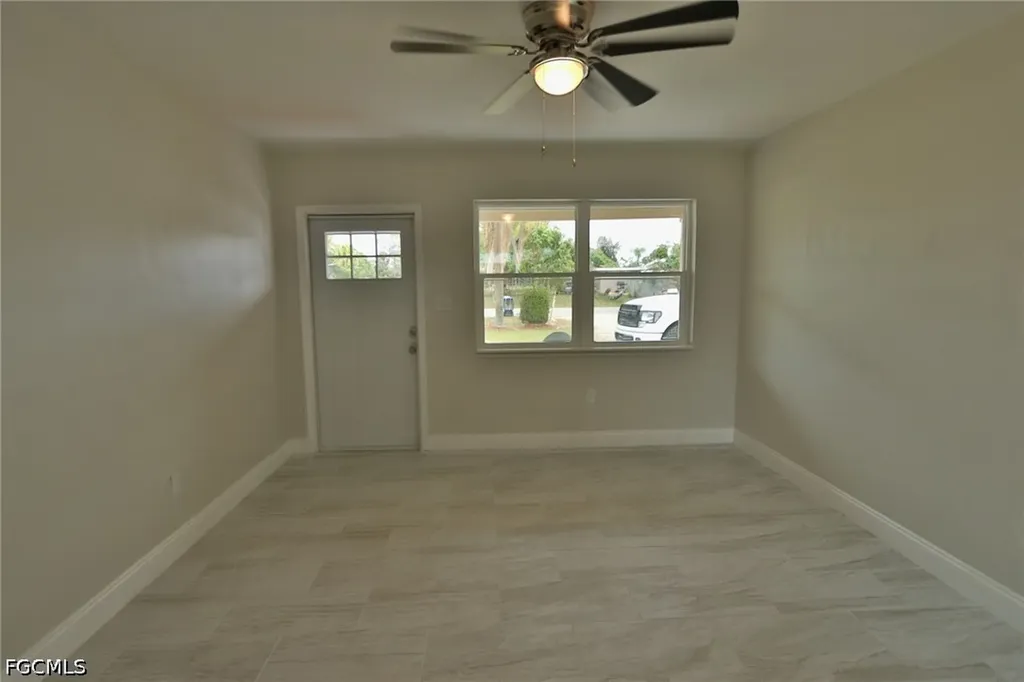 11 California Road Lehigh Acres FL 33936