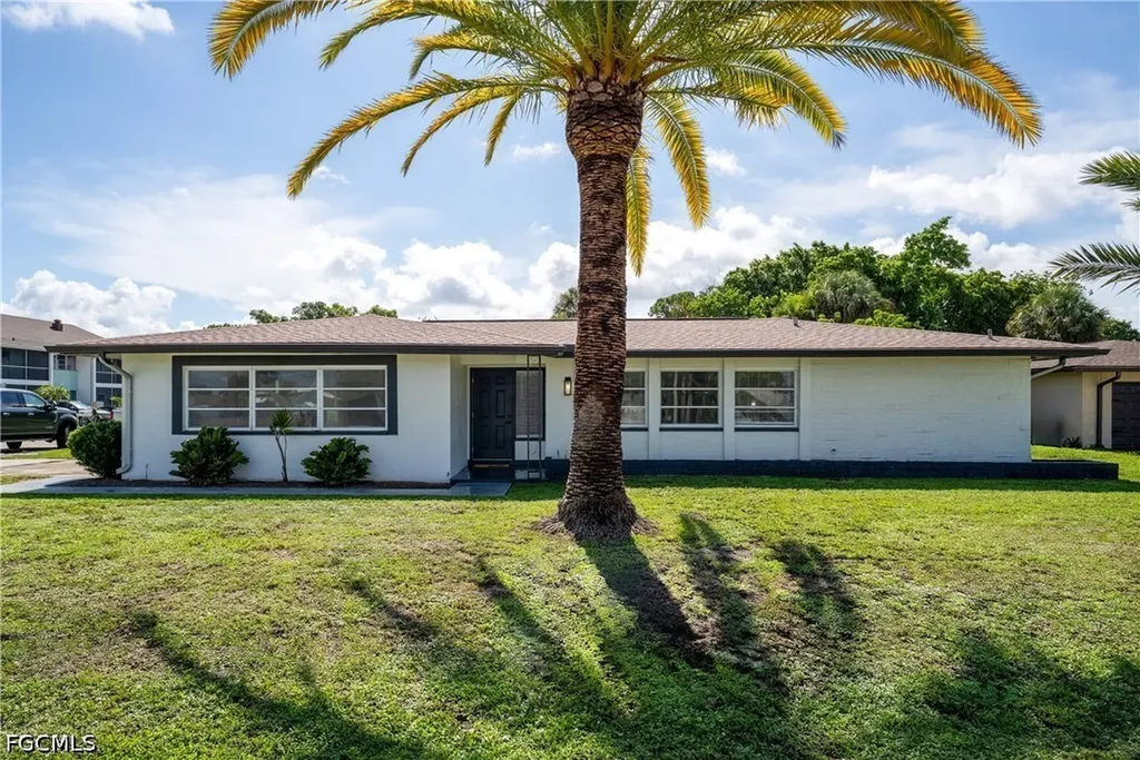 4301 Palm Tree Boulevard Cape Coral FL 33904