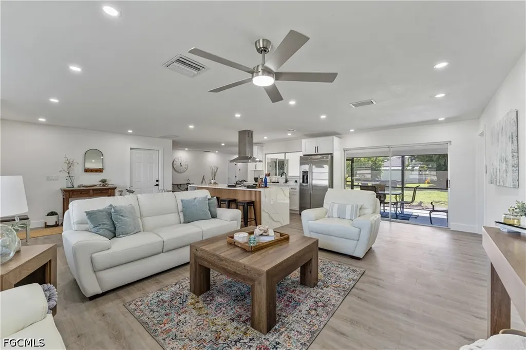 4301 Palm Tree Boulevard Cape Coral FL 33904