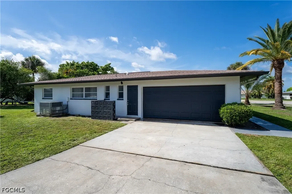 4301 Palm Tree Boulevard Cape Coral FL 33904