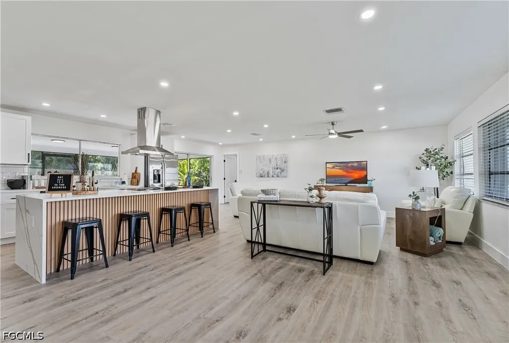 4301 Palm Tree Boulevard Cape Coral FL 33904