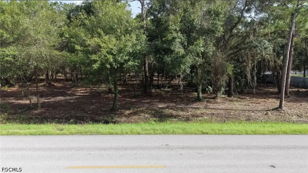 824 Woodland Boulevard Clewiston FL 33440