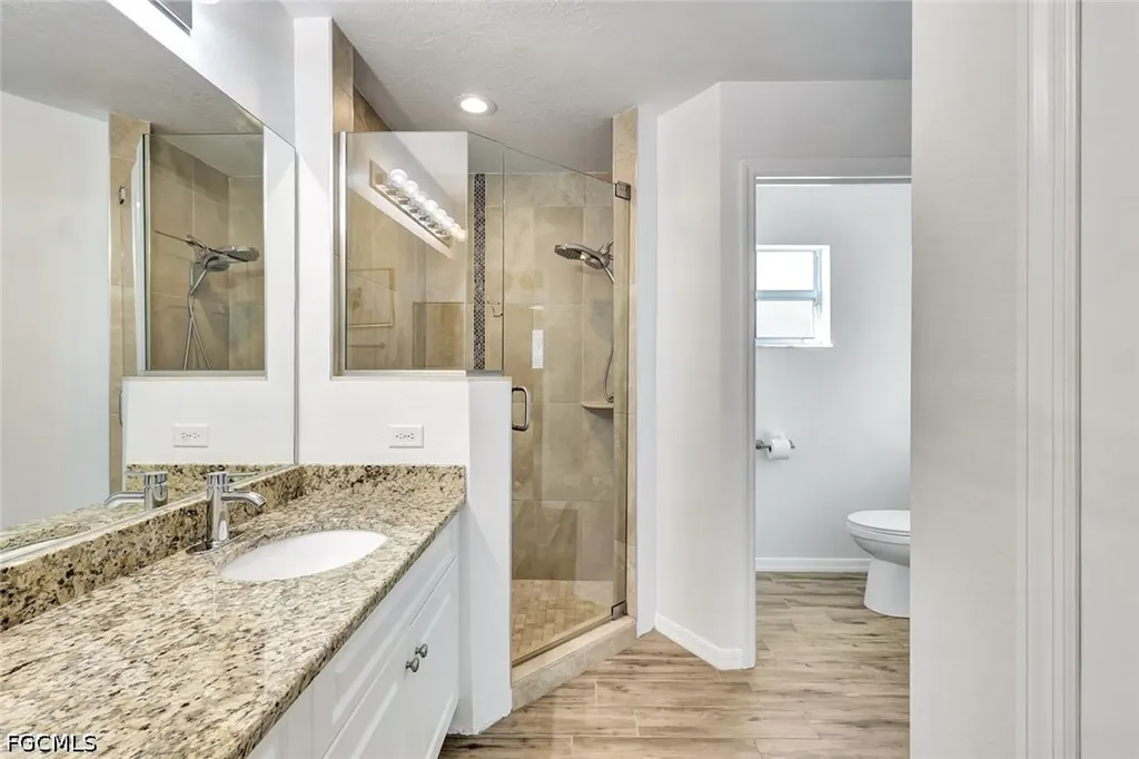 605 SW 13th Street Cape Coral FL 33991