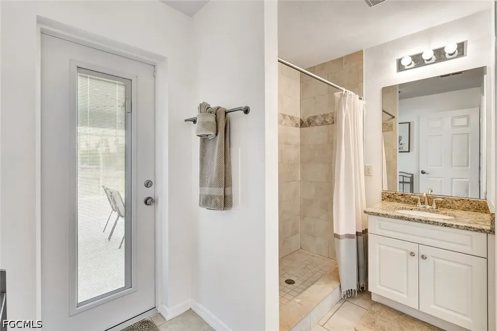 605 SW 13th Street Cape Coral FL 33991