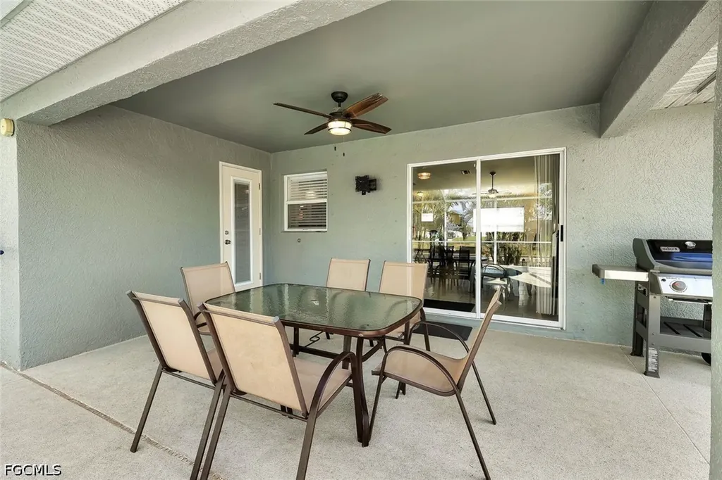 605 SW 13th Street Cape Coral FL 33991