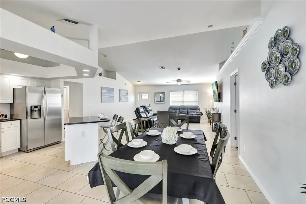 605 SW 13th Street Cape Coral FL 33991