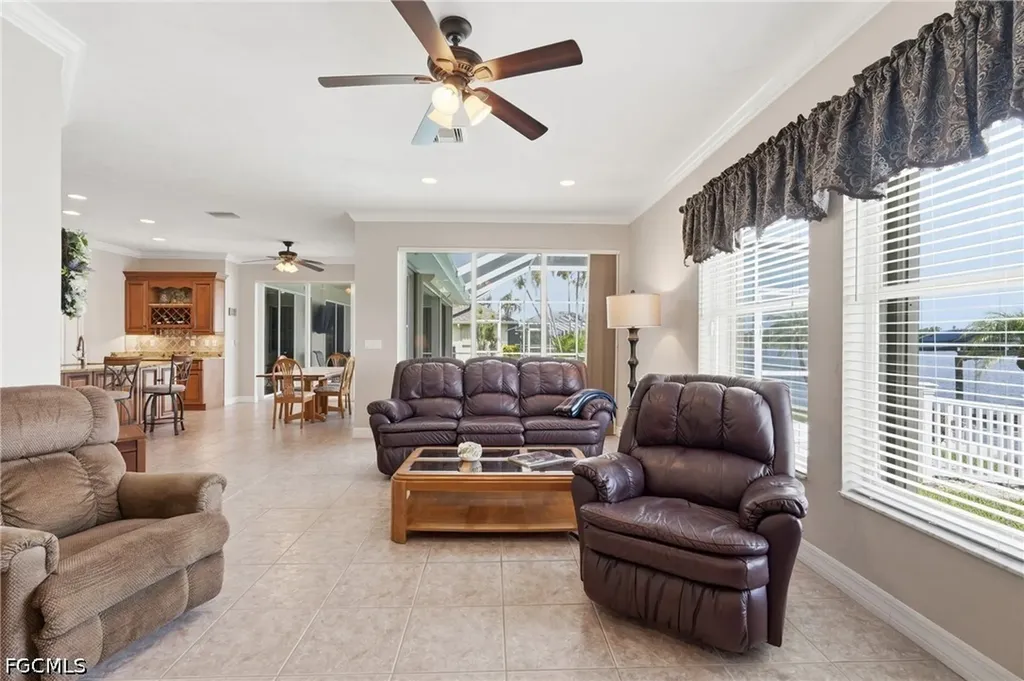 413 SE 6th Street Cape Coral FL 33990