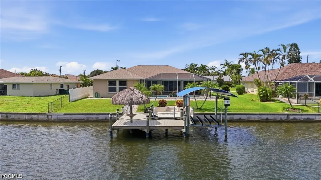 413 SE 6th Street Cape Coral FL 33990