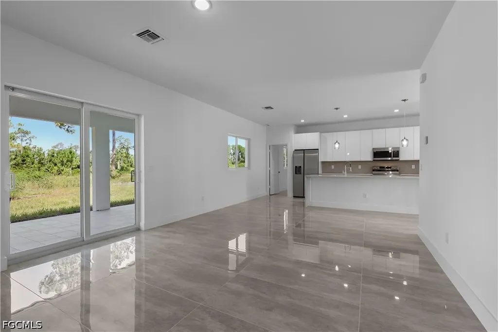 828 Genoa Avenue S Lehigh Acres FL 33974