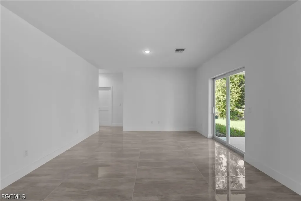 828 Genoa Avenue S Lehigh Acres FL 33974