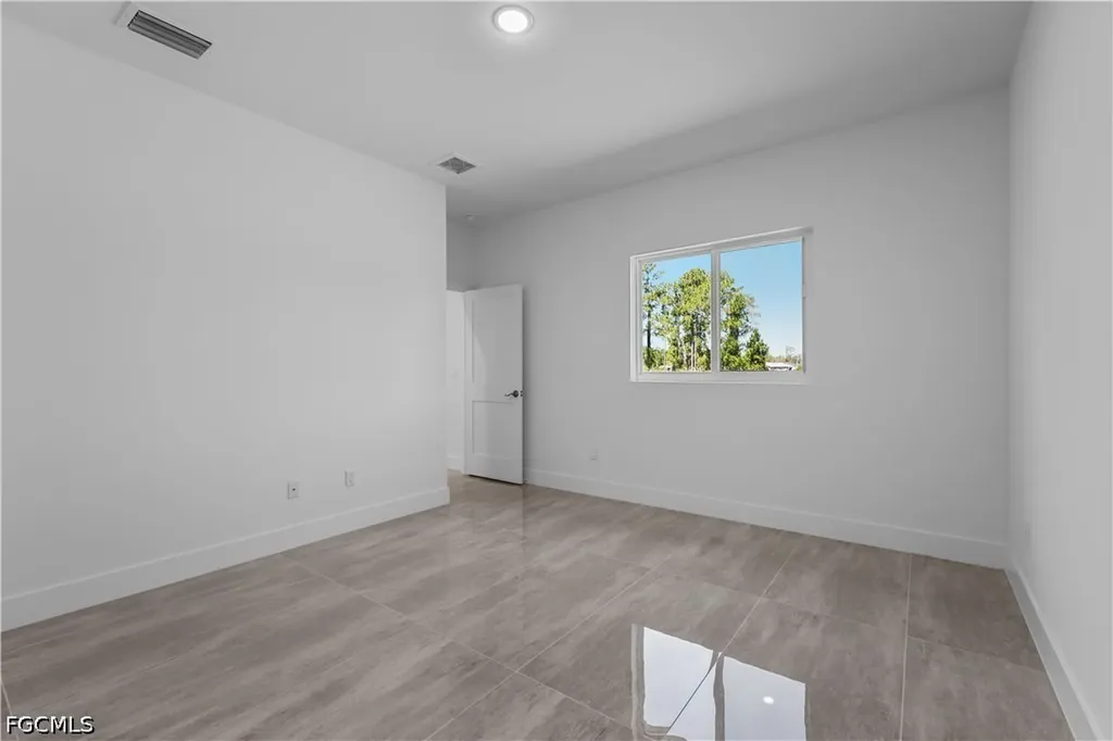 828 Genoa Avenue S Lehigh Acres FL 33974