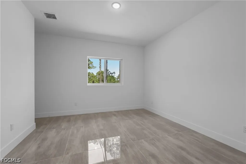 828 Genoa Avenue S Lehigh Acres FL 33974