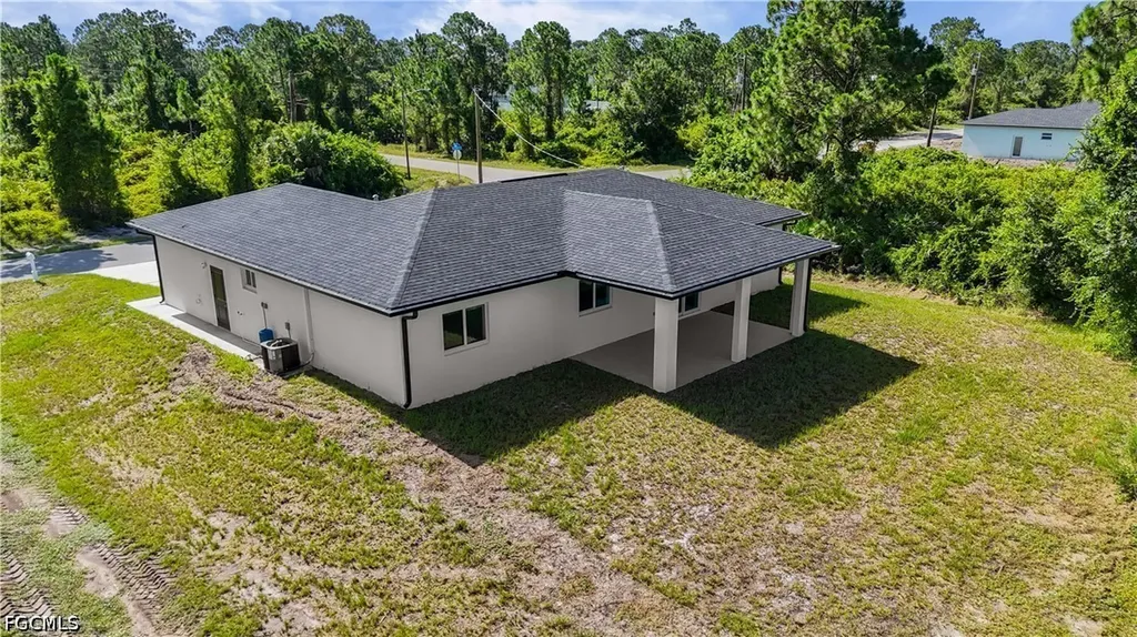 828 Genoa Avenue S Lehigh Acres FL 33974