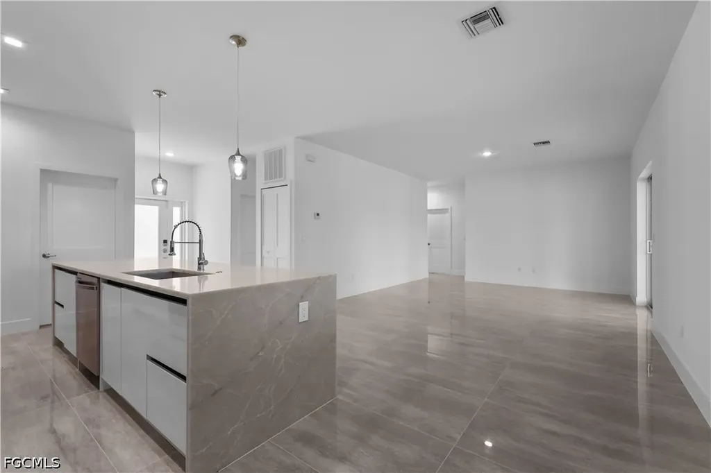 828 Genoa Avenue S Lehigh Acres FL 33974