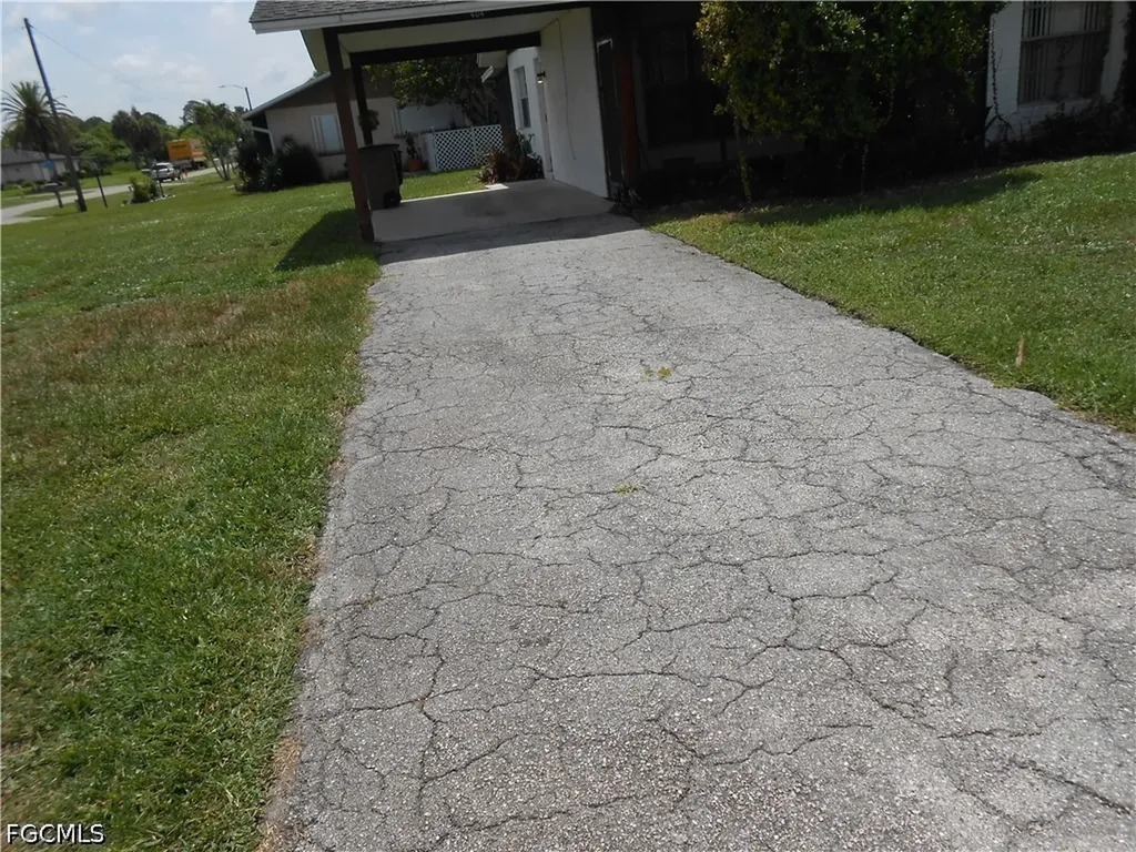 404 Joel Boulevard Lehigh Acres FL 33936