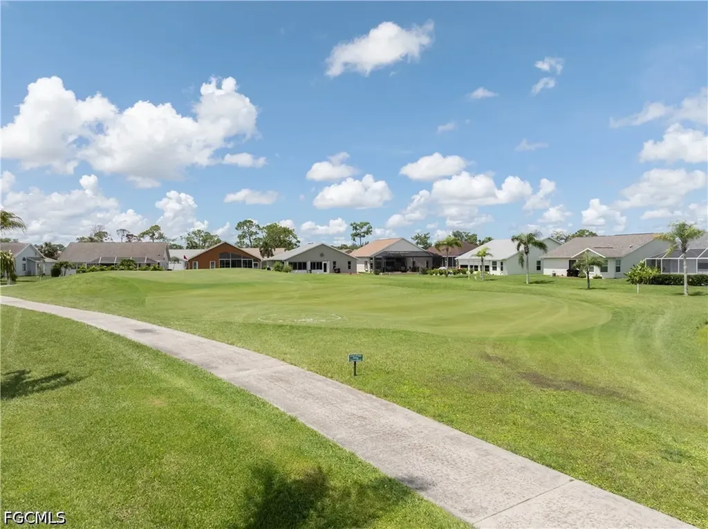 17761 Pineapple Palm Court North Fort Myers FL 33917