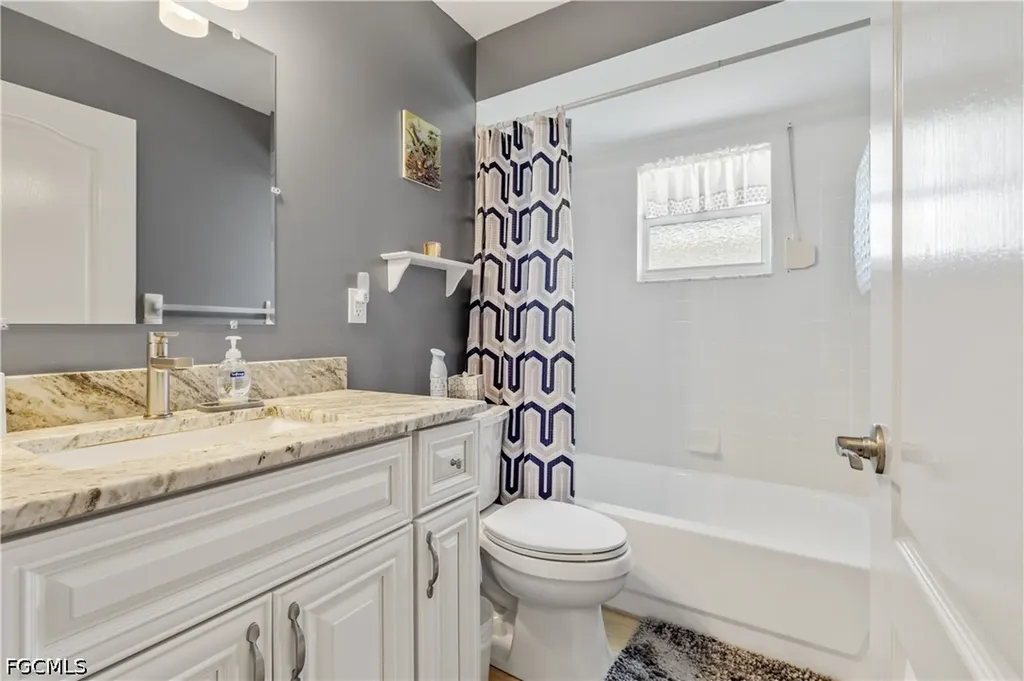 17761 Pineapple Palm Court North Fort Myers FL 33917